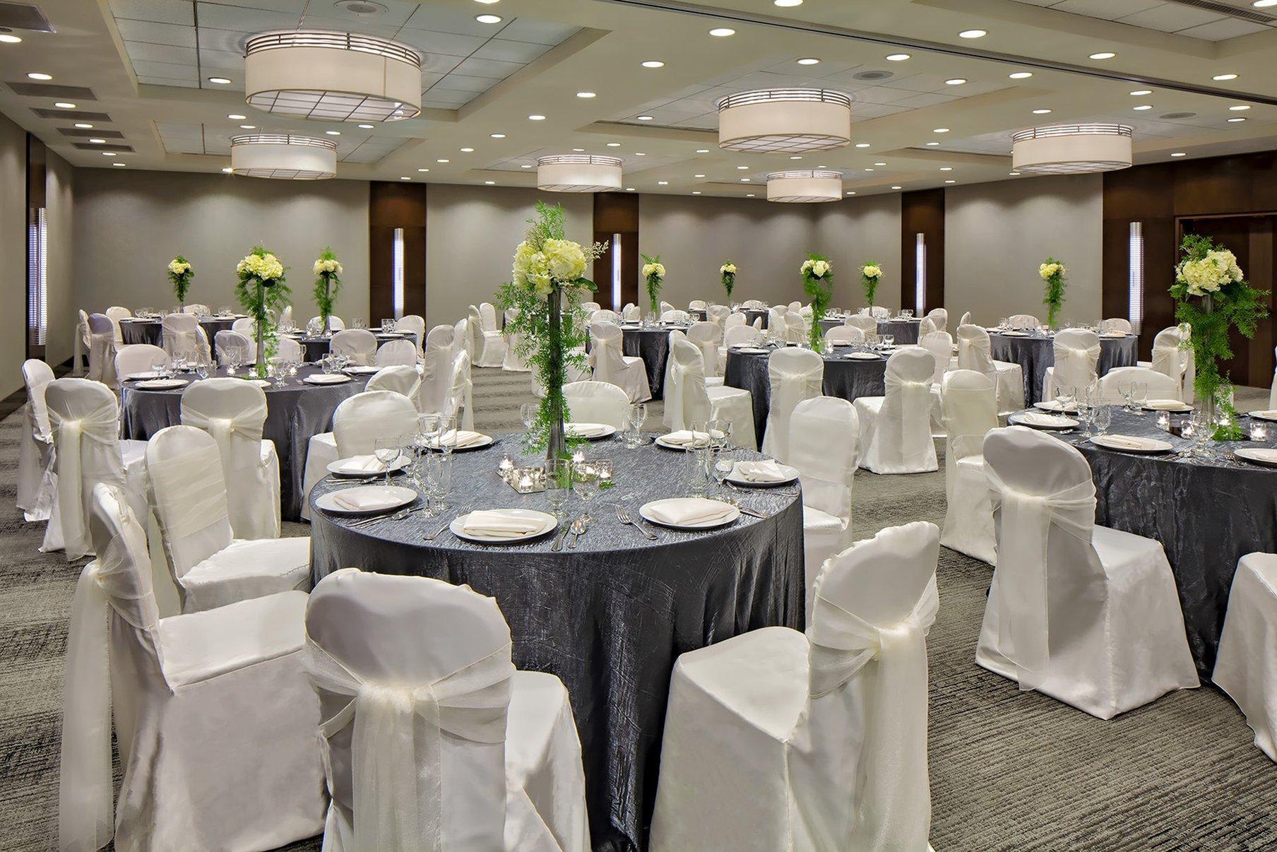 Crowne Plaza - Chicago West Loop By Ihg Hotel Exterior photo